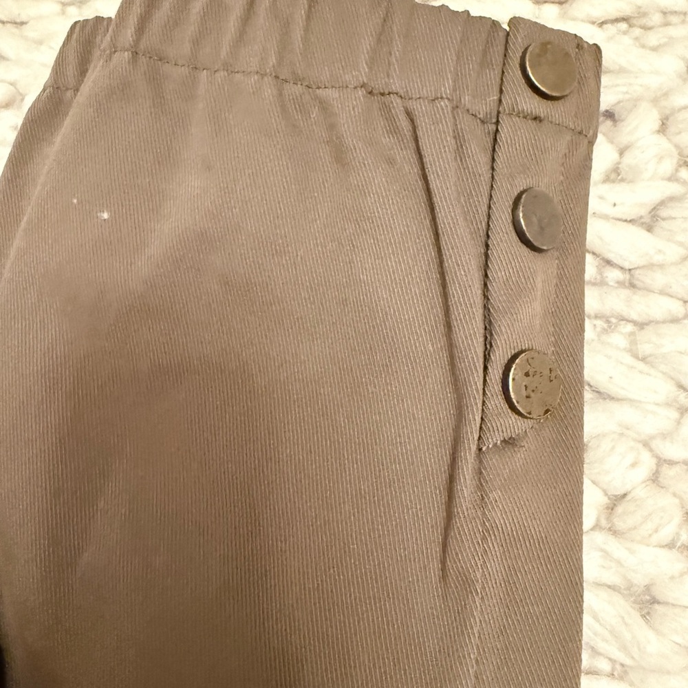 Veronica Beard Olive Cargo Pants - Picture 2 of 8